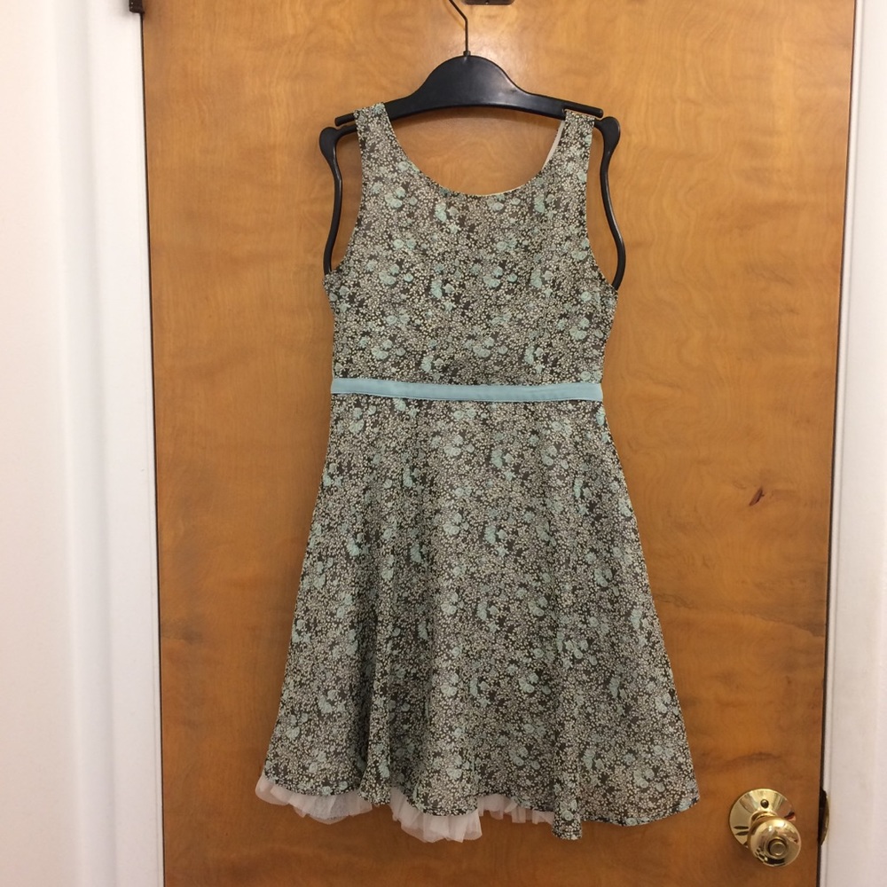 💙 Zunie Girls Floral Dress 💙